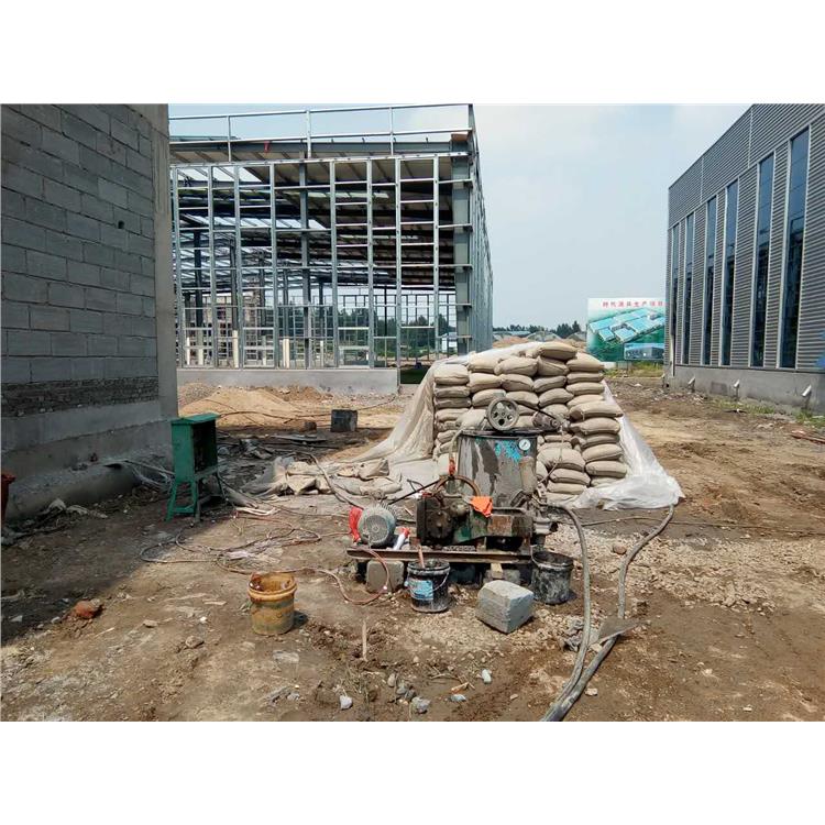 周矶管理区地基下沉注浆加固施工